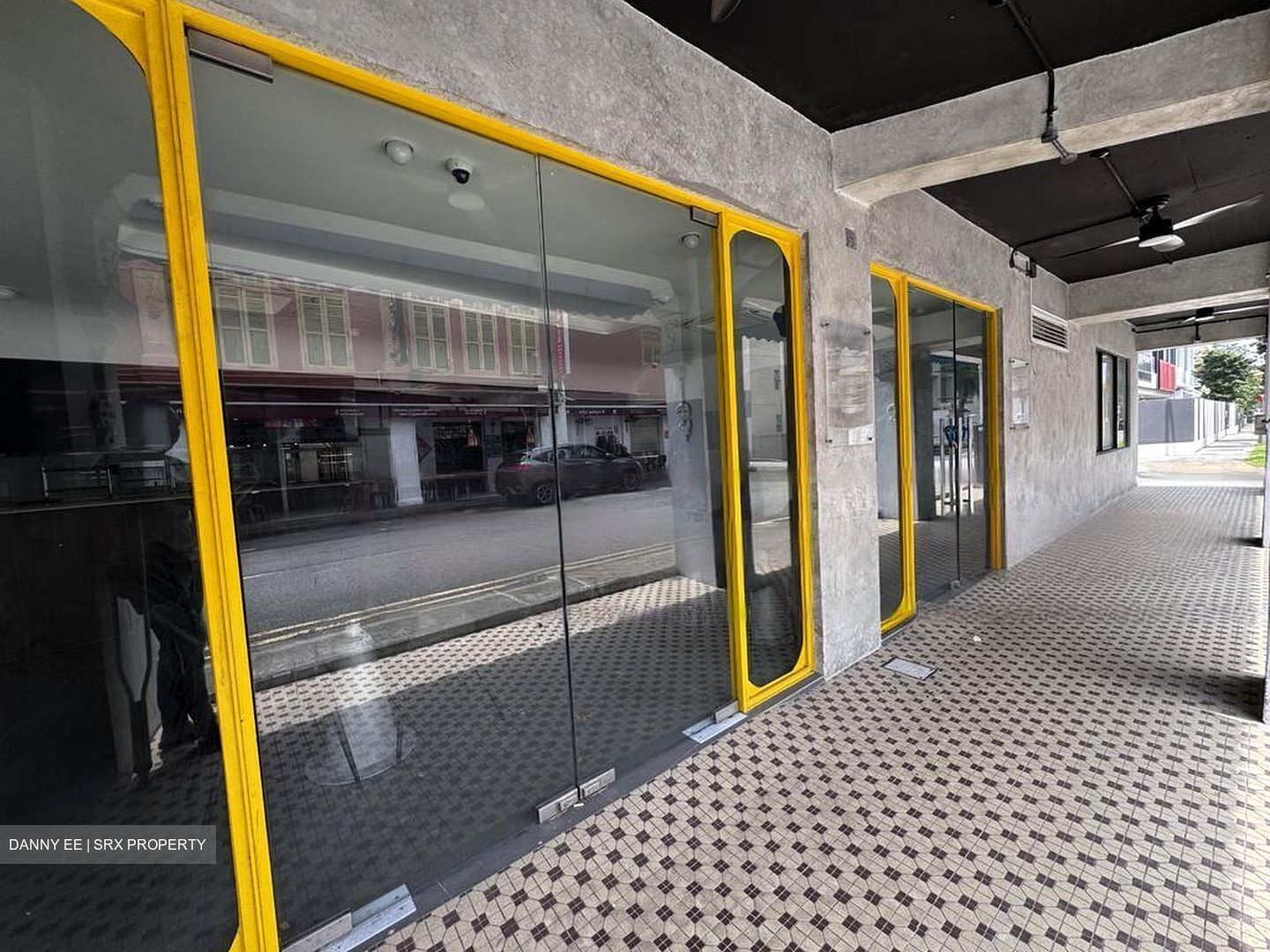 Geylang Road (D14), Retail #453440481